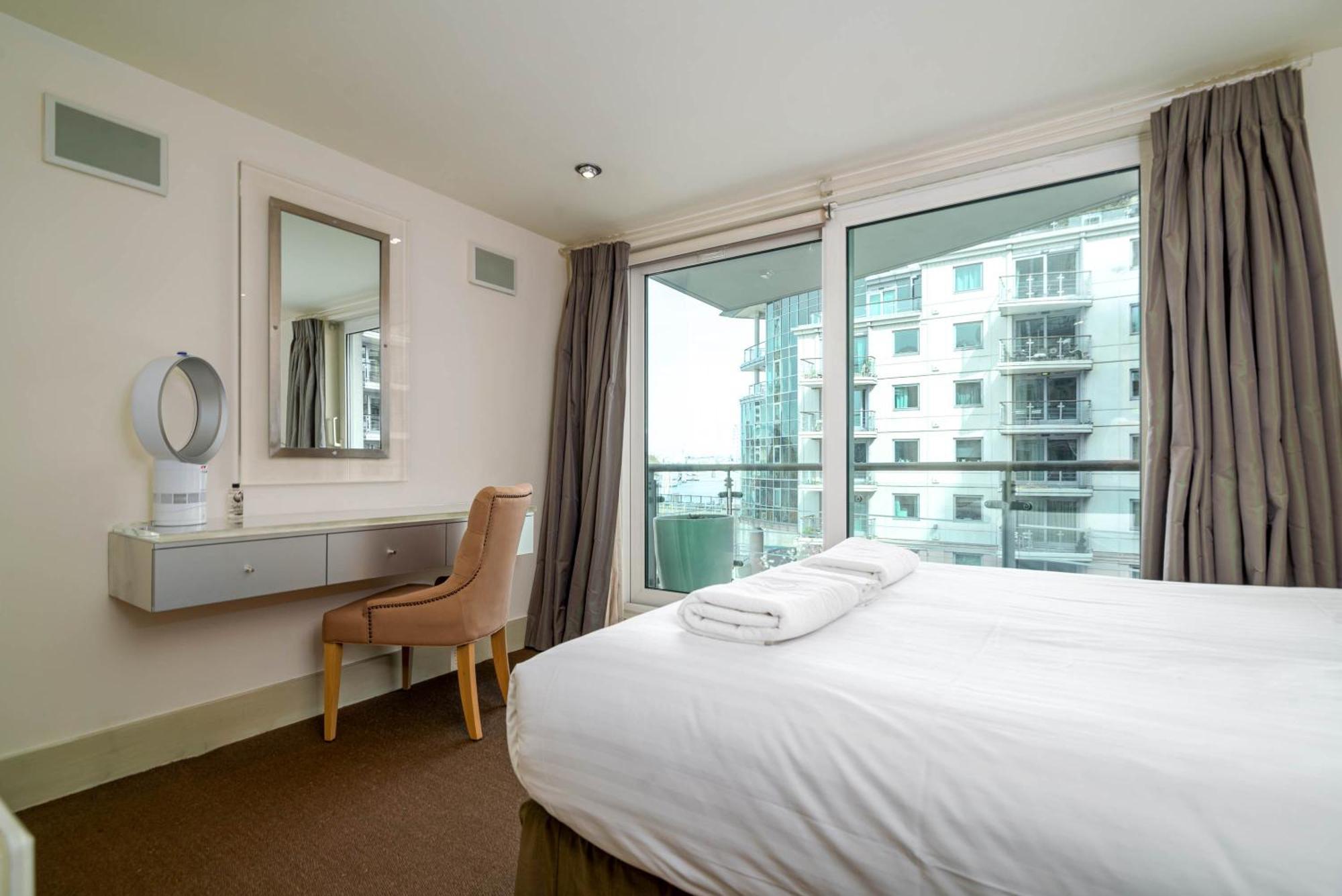 לונדון Fabulous 3 Bed Apartment In Vauxhall מראה חיצוני תמונה