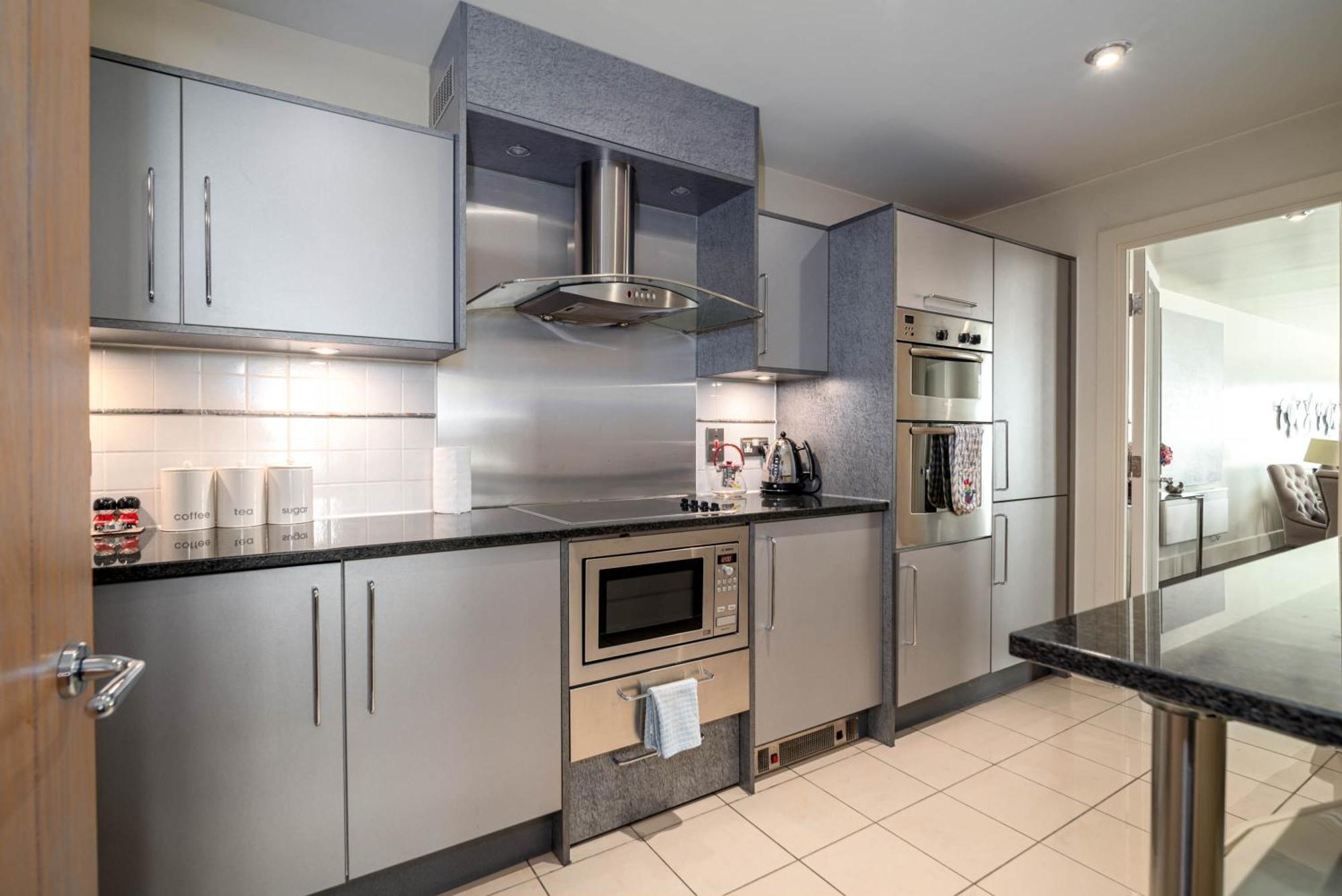 לונדון Fabulous 3 Bed Apartment In Vauxhall מראה חיצוני תמונה