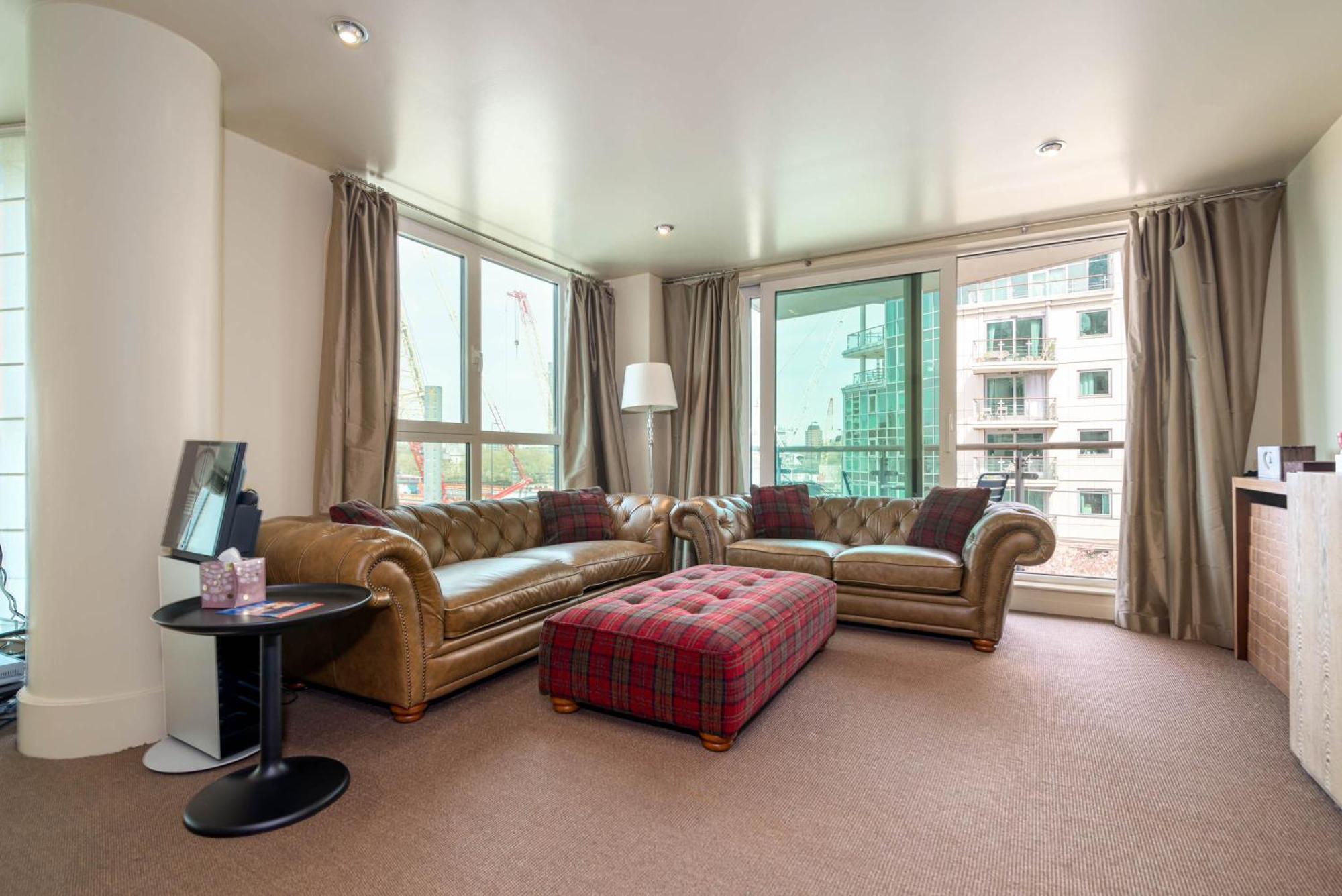 לונדון Fabulous 3 Bed Apartment In Vauxhall מראה חיצוני תמונה