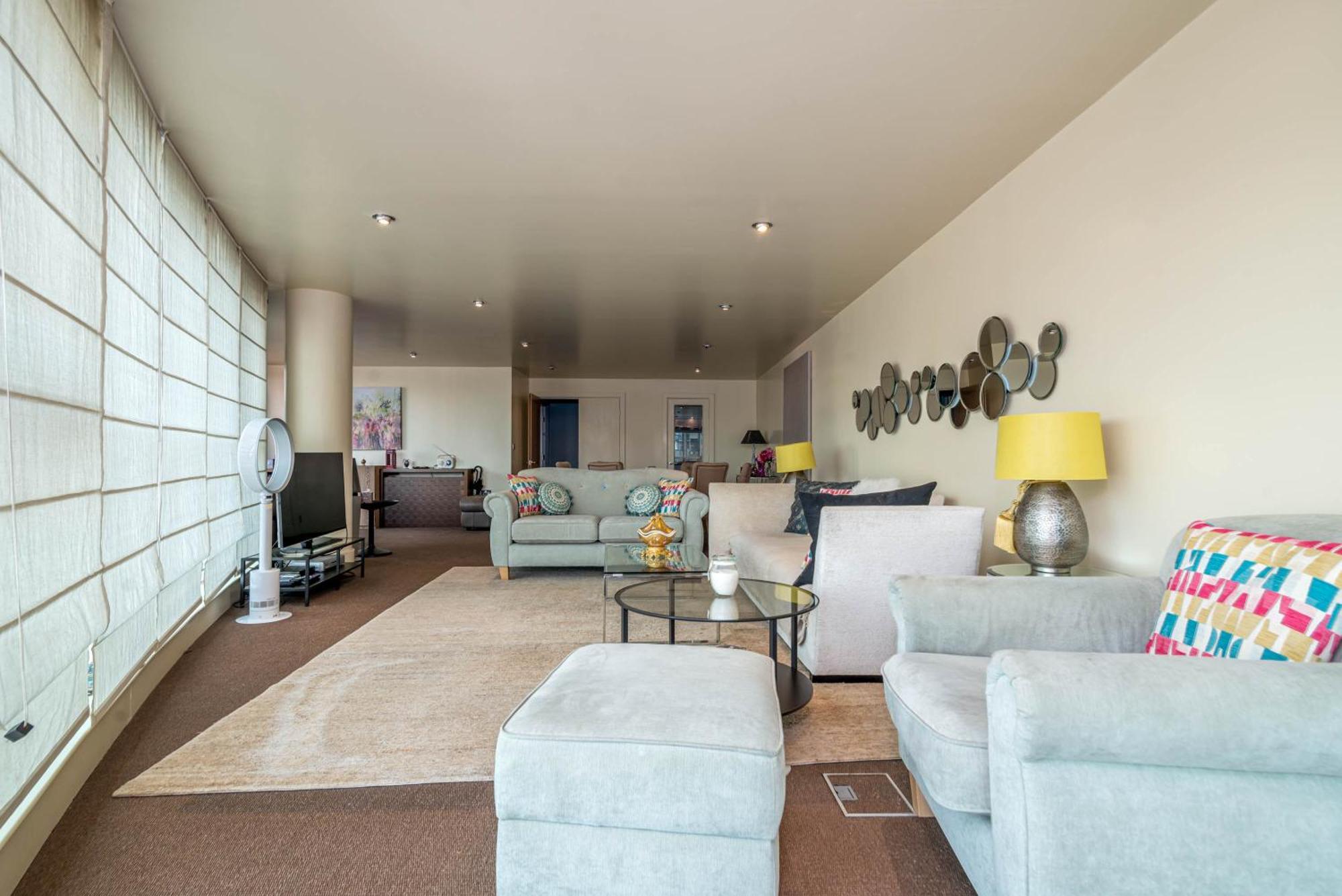 לונדון Fabulous 3 Bed Apartment In Vauxhall מראה חיצוני תמונה